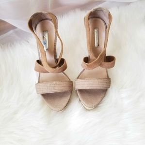 H by Halston nude heels size 8